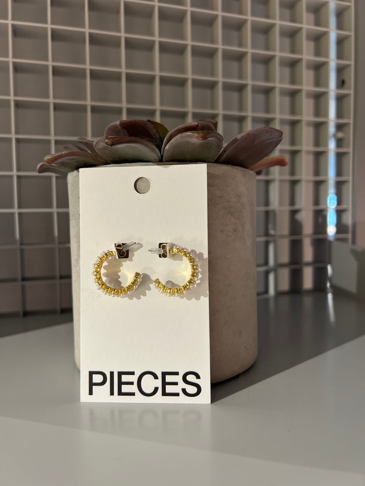 PCVASSA Earrings - Gold Colour